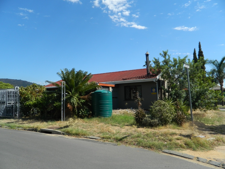 3 Bedroom Property for Sale in Paarl North Western Cape